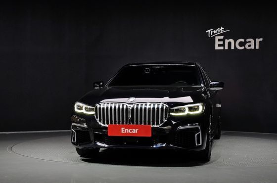 BMW 7-Series 740i M Sport — пробег 142 978 км — фото 3 из 5