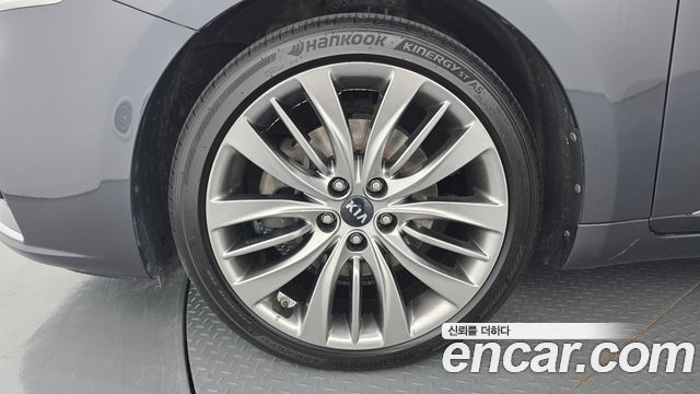 Kia K7 из Кореи Encar
