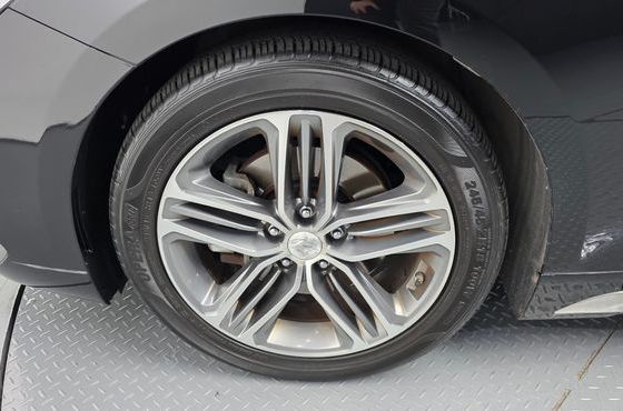 Hyundai Grandeur 2.2 Diesel Premium Special — пробег 203 675 км — фото 5 из 5
