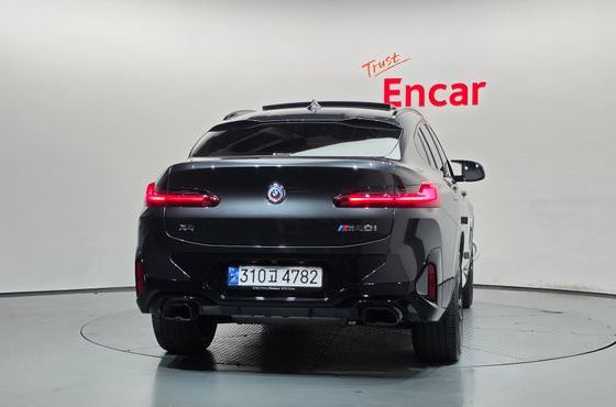 BMW X4 xDrive M40i — пробег 32 825 км — фото 4 из 5