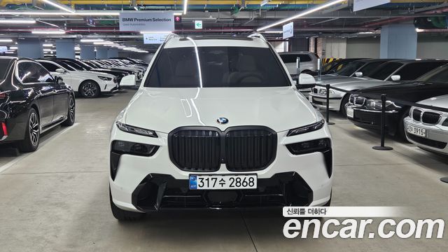 BMW X7 xDrive 40i M Sport 6STR — пробег 13 914 км — фото 3 из 5