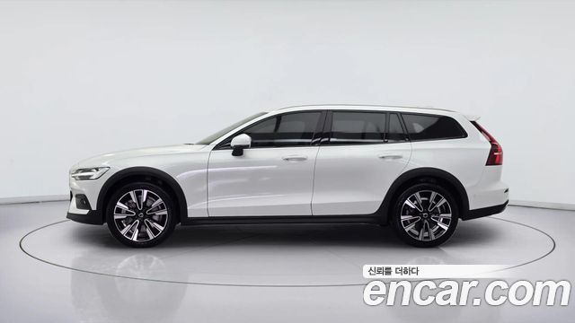 Volvo V60 из Кореи Encar