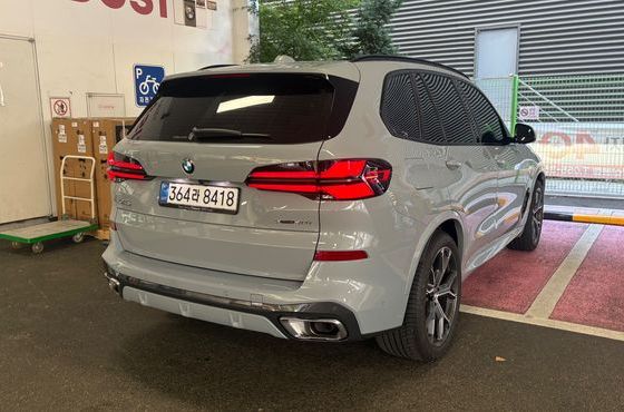 BMW X5 xDrive 40i M Sport — пробег 4 700 км — фото 2 из 5