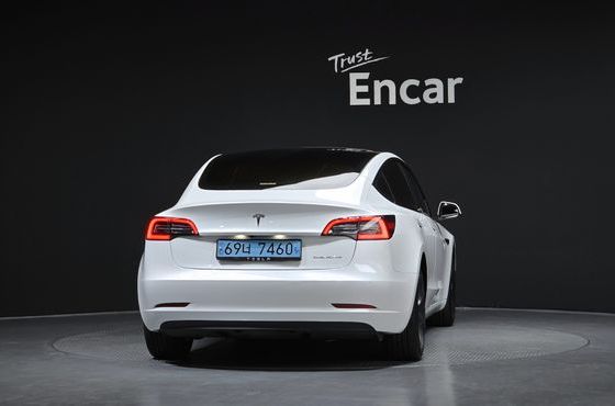 Tesla Model 3 Long Range AWD — пробег 60 541 км — фото 4 из 5