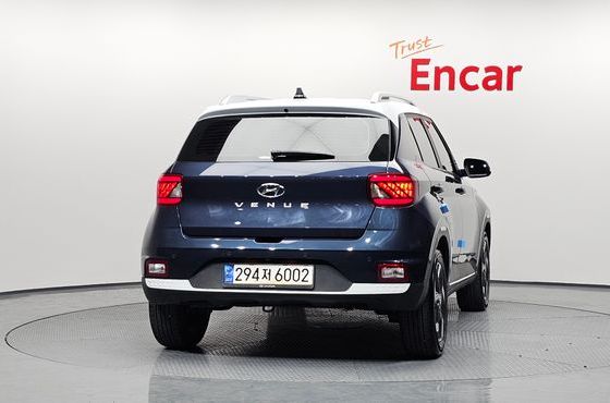Hyundai Venue 1.6 Flux — пробег 13 179 км — фото 4 из 5