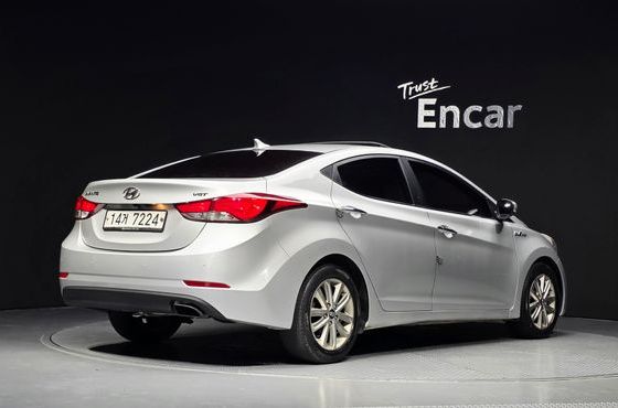 Hyundai AVANTE 1.6 VGT Modern Standard — пробег 179 739 км — фото 2 из 5
