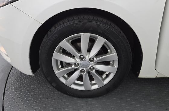 Kia K3 Trendy — пробег 81 584 км — фото 5 из 5