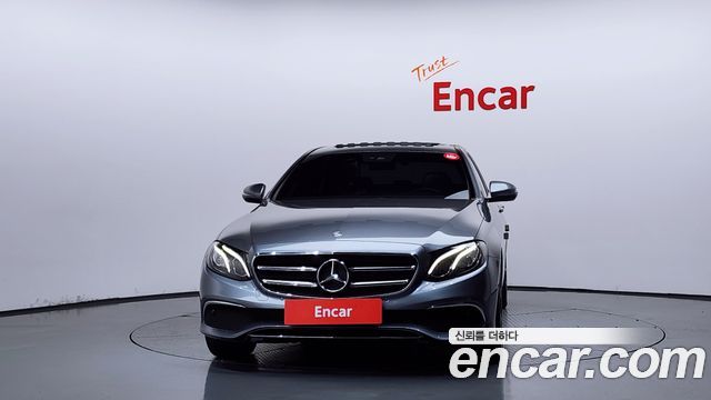 Mercedes-Benz E-Class из Кореи Encar