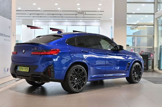 BMW X4M 3.0 Competition — пробег 6 976 км — фото 2 из 5