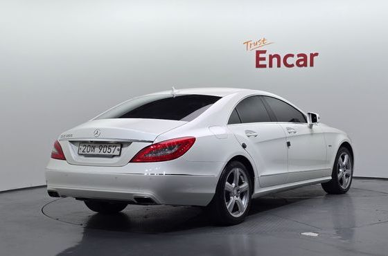 Mercedes-Benz CLS-Class CLS350 BlueEFFICIENCY — пробег 118 328 км — фото 2 из 5