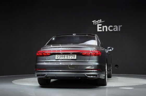 Audi A8 55 TFSI Quattro LWB — пробег 32 931 км — фото 4 из 5
