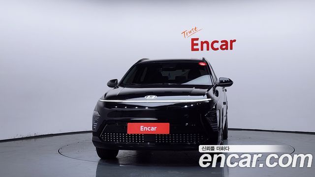 Hyundai Kona Long Range Inspiration — пробег 11 290 км — фото 3 из 5