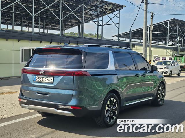 Kia Carnival Diesel 9-Seater Signature — пробег 156 661 км — фото 4 из 5