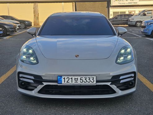 Porsche Panamera 4.0 Turbo S — пробег 33 170 км — фото 1 из 5