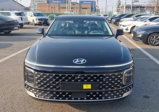 Hyundai Grandeur Premium — пробег 1 км — фото 1 из 5