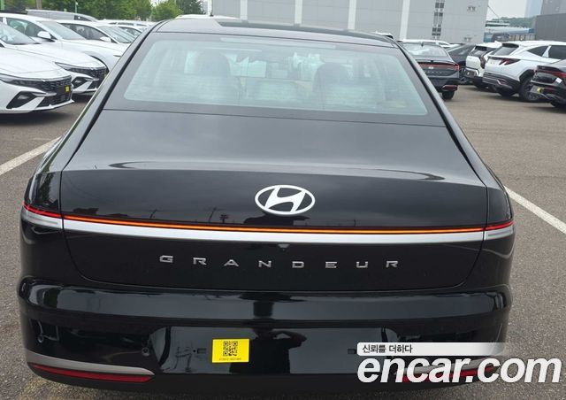 Hyundai Grandeur 2.5 Gasoline  2WD Premium — пробег 1 км — фото 3 из 5