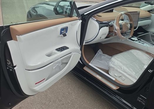 Hyundai Grandeur 2.5 Gasoline 2WD Premium — пробег 1 км — фото 4 из 5