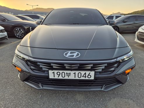 Hyundai AVANTE Modern — пробег 12 523 км — фото 1 из 5