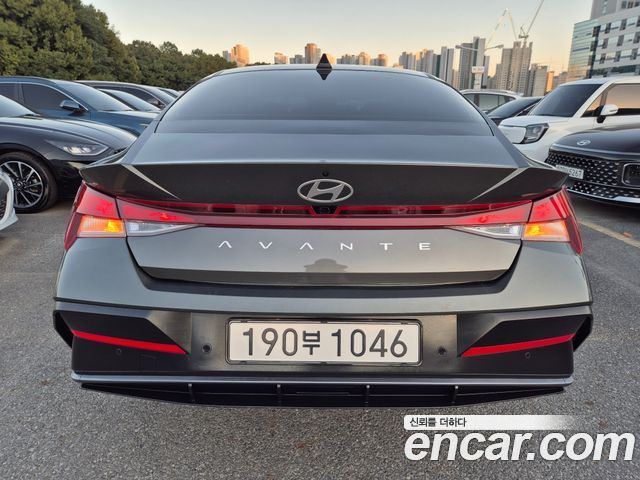 Hyundai AVANTE из Кореи Encar