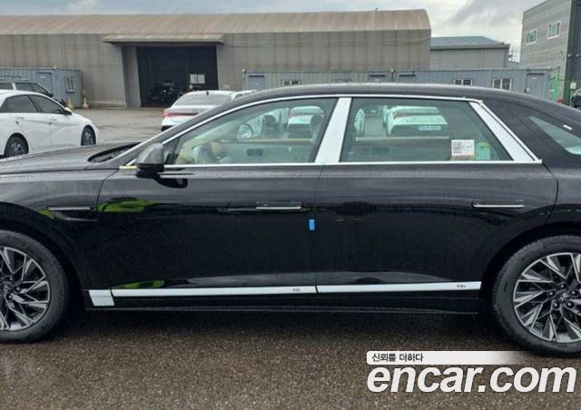 Hyundai Grandeur Premium — пробег 1 км — фото 5 из 5