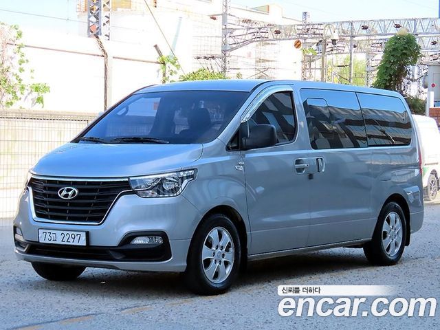 Hyundai Starex Wagon 12-Seater Smart — пробег 151 464 км — фото 2 из 5