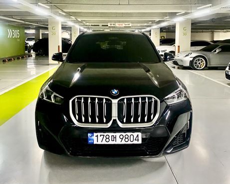 BMW X1 sDrive 20i M Sport — пробег 37 400 км — фото 3 из 5