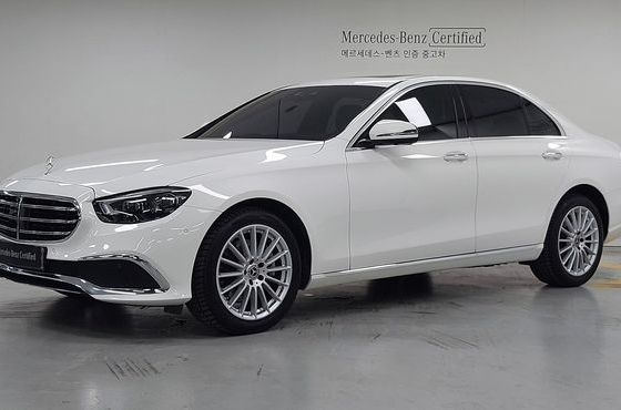 Mercedes-Benz E-Class E250 Exclusive — пробег 37 104 км — фото 1 из 5