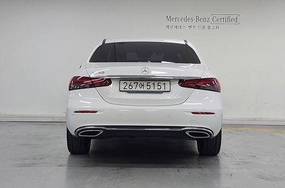 Mercedes-Benz E-Class E250 Exclusive — пробег 37 104 км — фото 4 из 5