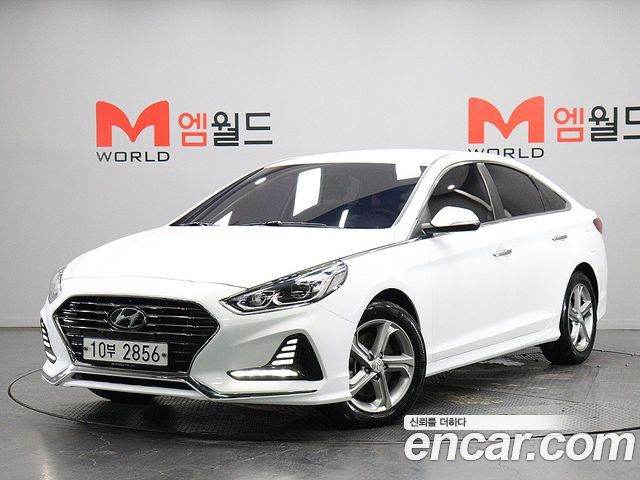 Hyundai Sonata 2.0 Smart Choice — пробег 106 000 км — фото 1 из 5