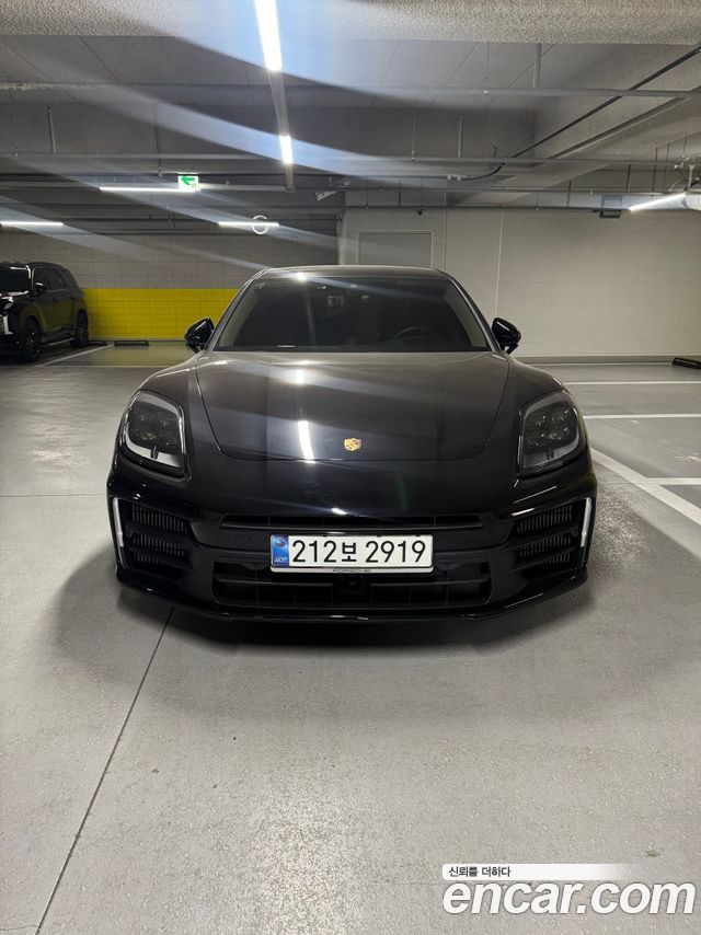 Porsche Panamera 2.9 AWD — пробег 40 000 км — фото 1 из 5