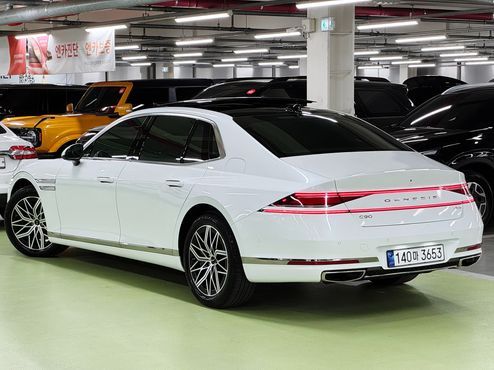 Genesis G90 Gasoline 3.5 Turbo 2WD — пробег 29 012 км — фото 3 из 5