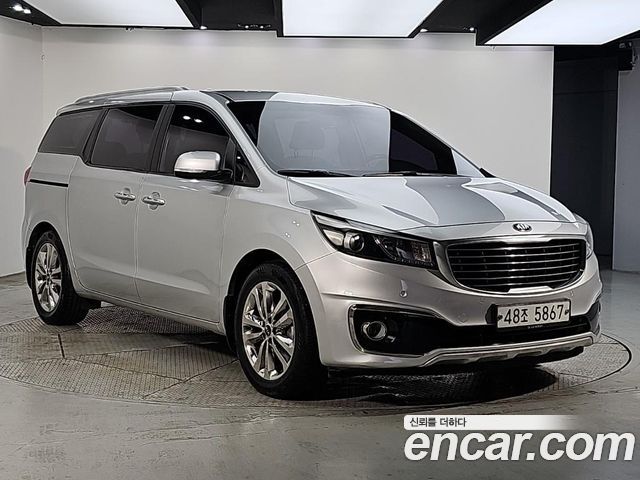 Kia Carnival из Кореи Encar