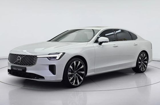 Volvo S90 B5 Ultra Bright Air sus — пробег 2 195 км — фото 1 из 5