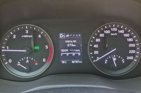 Hyundai Tucson Diesel 1.7 2WD Style Fever — пробег 82 167 км — фото 4 из 5
