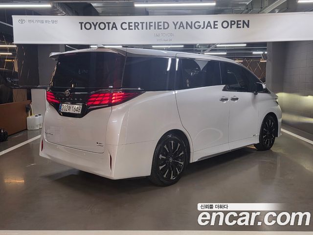 Toyota Alphard 2.5 HEV Executive AWD — пробег 7 615 км — фото 3 из 5