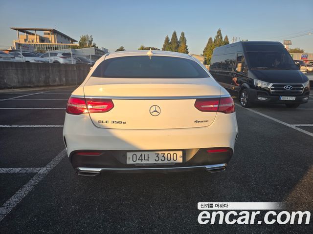 Mercedes-Benz GLE-Class GLE350 d 4MATIC Coupe — пробег 142 000 км — фото 3 из 5