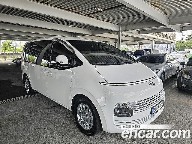 Hyundai Staria L3.5 Cargo 3-Seater Modern — пробег 26 000 км — фото 3 из 5