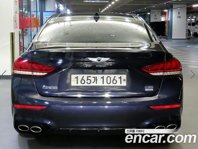 Hyundai Genesis из Кореи Encar