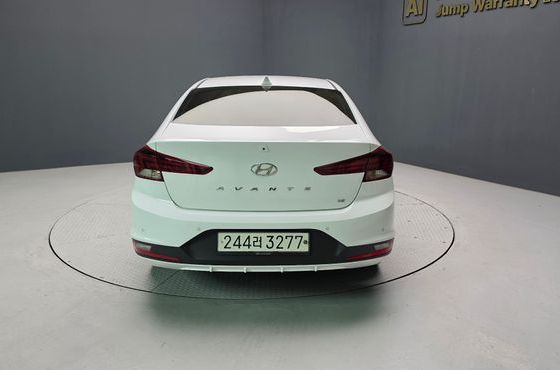 Hyundai AVANTE 1.6 Smart Choice — пробег 143 470 км — фото 5 из 5