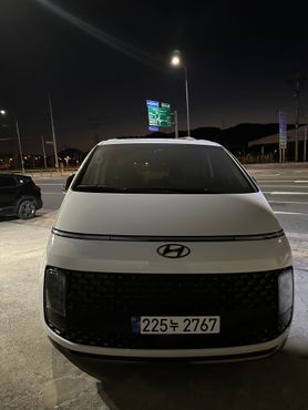 Hyundai Staria L3.5 Lounge 9-Seater Inspiration — пробег 18 000 км — фото 1 из 5