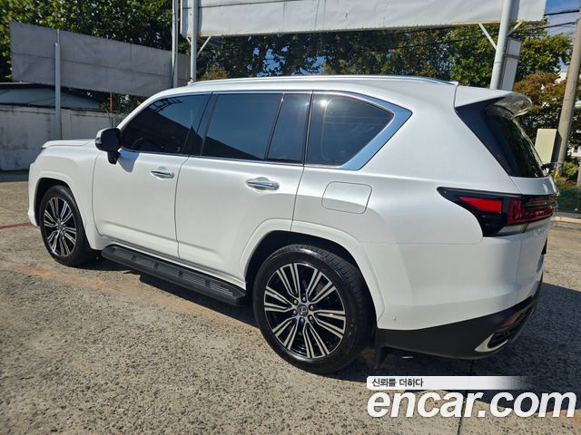 Lexus LX 700h Luxury — пробег 25 713 км — фото 2 из 5
