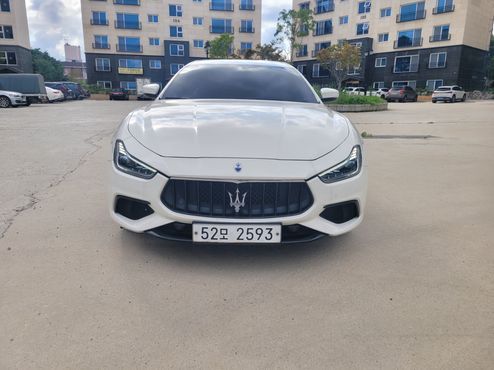 Maserati Ghibli 3.0 Diesel GranSport 3rd — пробег 120 000 км — фото 1 из 5