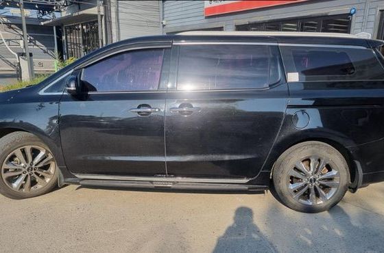 Kia Carnival 9-seater Noblesse — пробег 137 633 км — фото 3 из 5