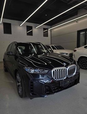BMW X5 xDrive 30d M Sport — пробег 5 000 км — фото 1 из 5