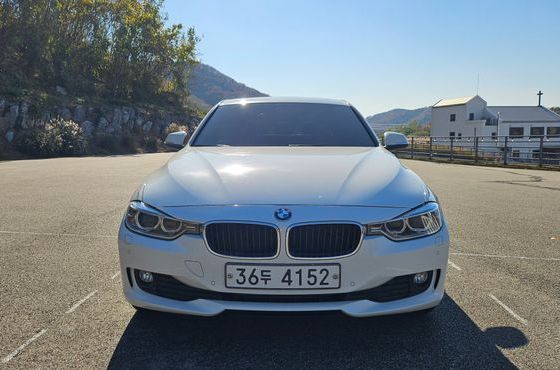 BMW 3-Series 320d xDrive — пробег 205 980 км — фото 1 из 5
