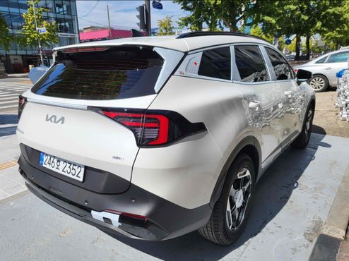 Kia Sportage HEV 1.6 2WD Signature — пробег 1 000 км — фото 4 из 5