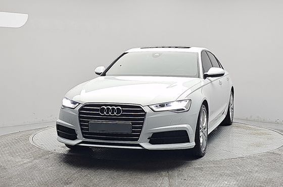 Audi A6 40 TFSI Premium C7 — пробег 100 490 км — фото 1 из 5