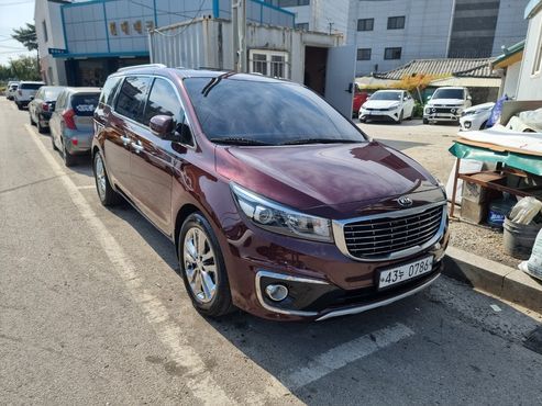 Kia Carnival 9-seater Prestige — пробег 153 135 км — фото 1 из 5