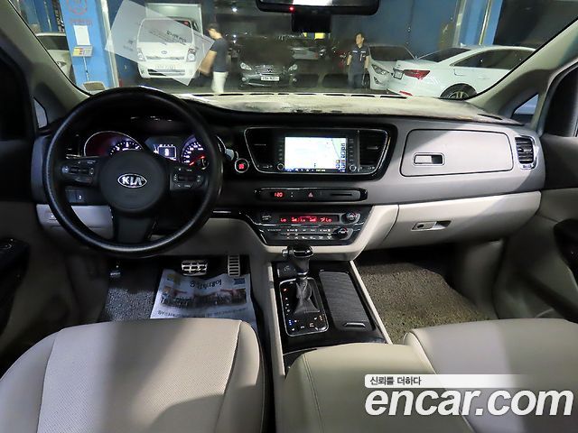 Kia Carnival из Кореи Encar