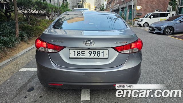 Hyundai AVANTE M16 GDI Luxury — пробег 230 000 км — фото 5 из 5